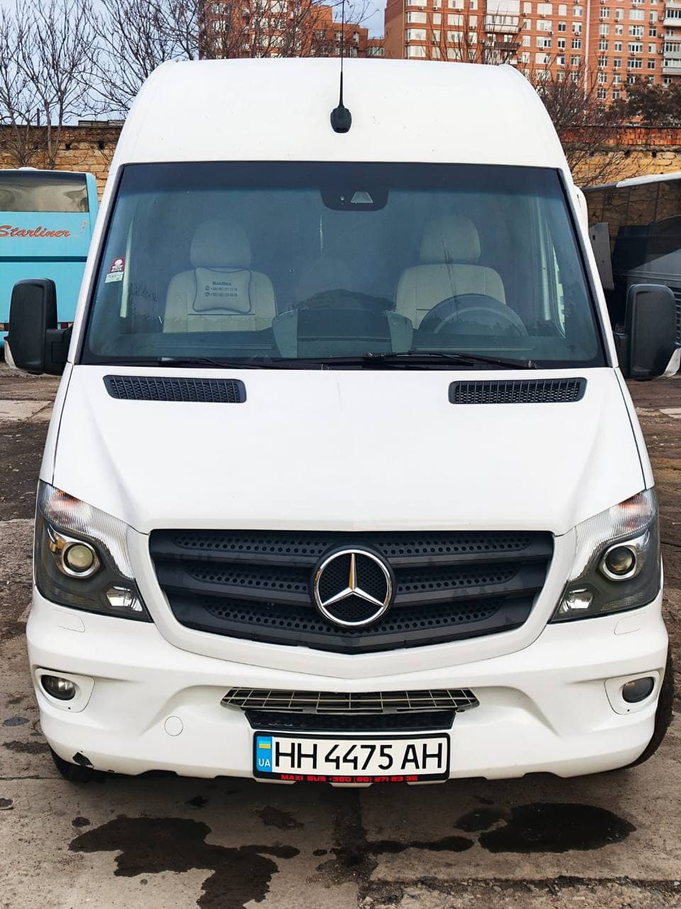 sprinter-outside1.jpg